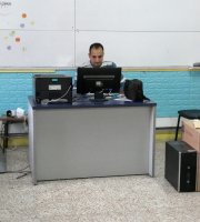 Palestine Polytechnic University (PPU) - مركز الحاسوب ينهي تركيب جهاز خادم جديد في مدرسة رابطة الجامعيين